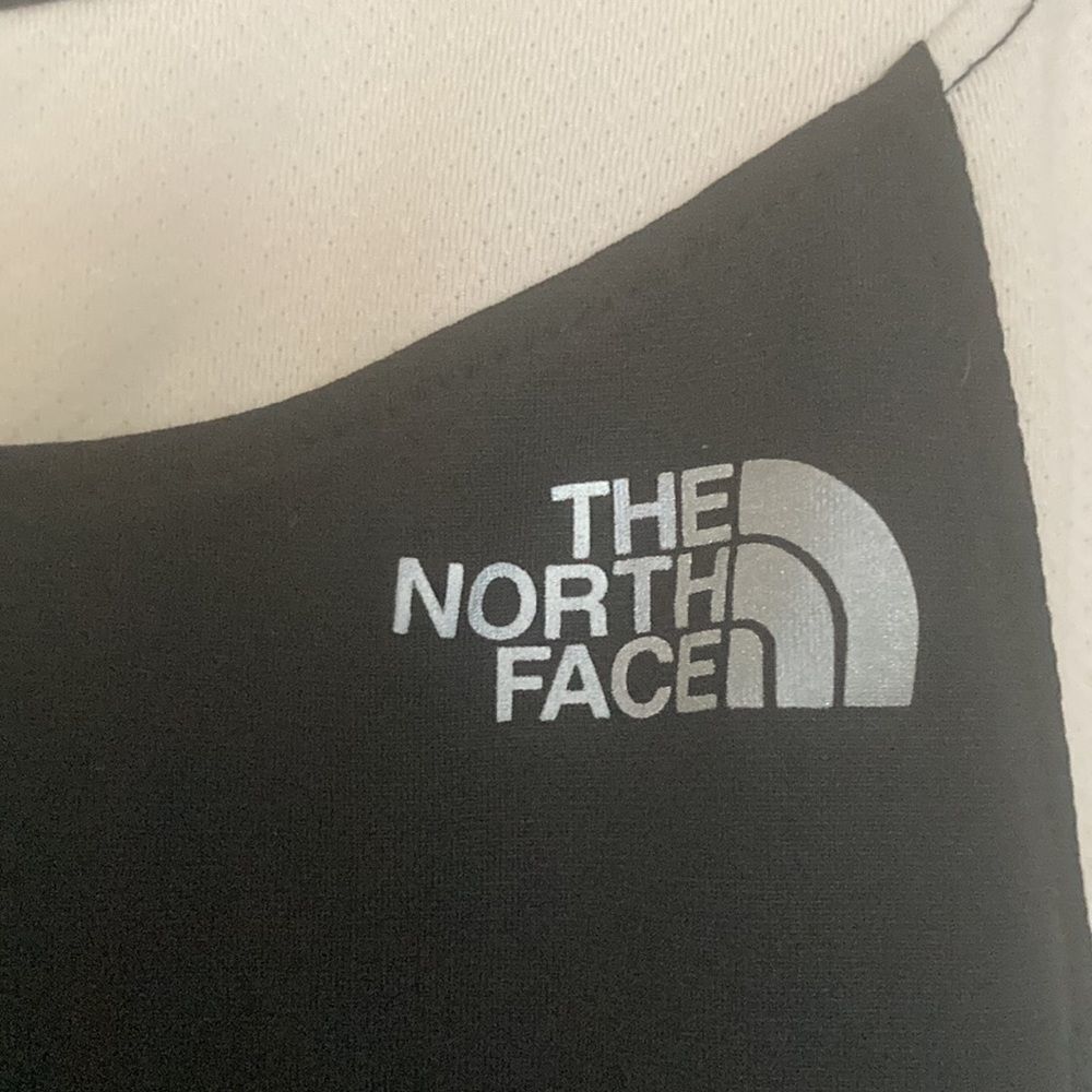 The north face Womens active tank - Picture 2 of 7